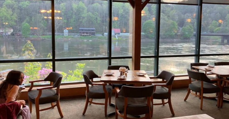 This Secluded Pennsylvania Restaurant Is Famous For Unforgettable Steaks