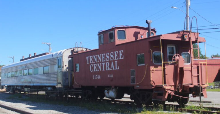 This Small Museum in Tennessee Tells the Wildest Mountain Story