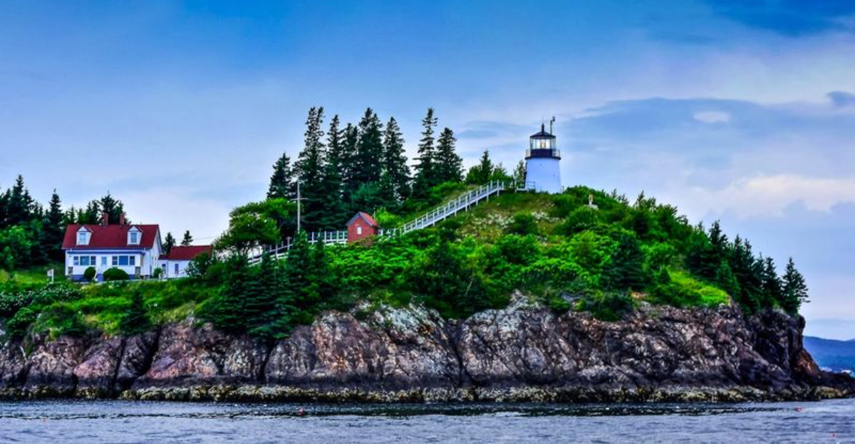 This Stubby Maine Lighthouse Is Home to One of the Most Spectacular Views in the State
