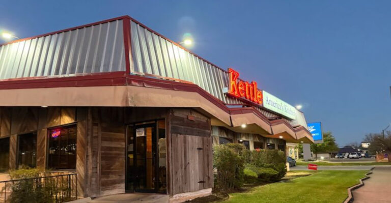 This Texas Diner Is Famous For All-Day Breakfast, Homemade Pies, And Comfort Food Classics