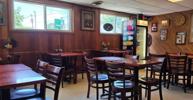 This Tiny New Jersey Pizzeria Was Just Named One of the Best in America