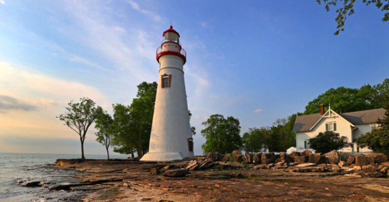 This Tiny Ohio State Park Is So Beautiful Everything You Can Say Is “Wow”