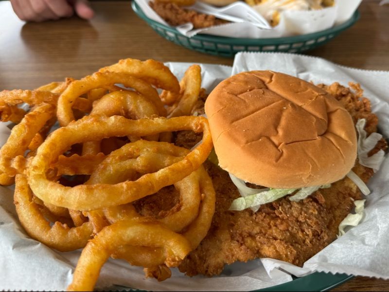 Jonesy’s Junction (Whiteland)