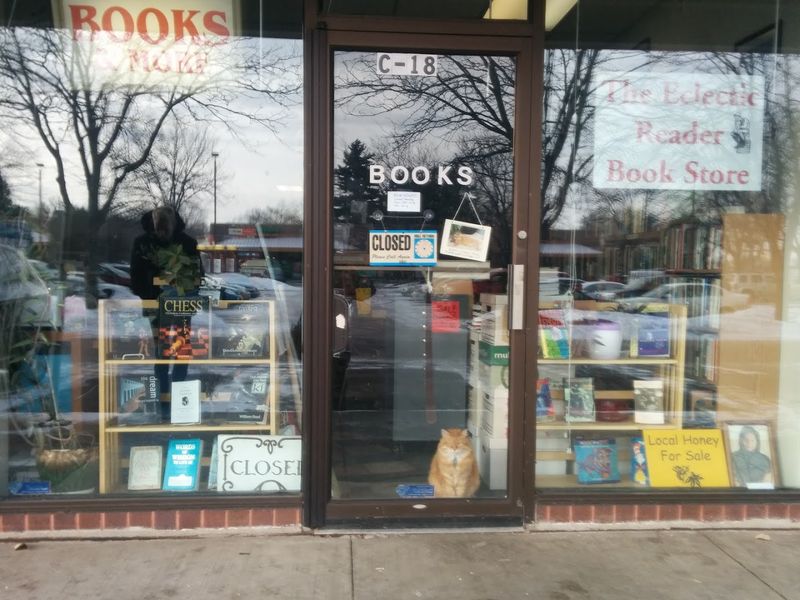 A Strip-Mall Doorway Hiding a Book Maze