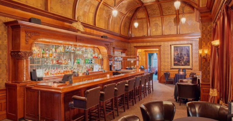 When Michigan Gets Loud, These 12 Cozy Cafés And Tea Rooms Offer The Perfect Pause