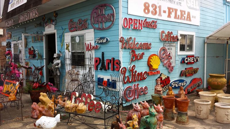 River Road Flea Market (Jefferson)