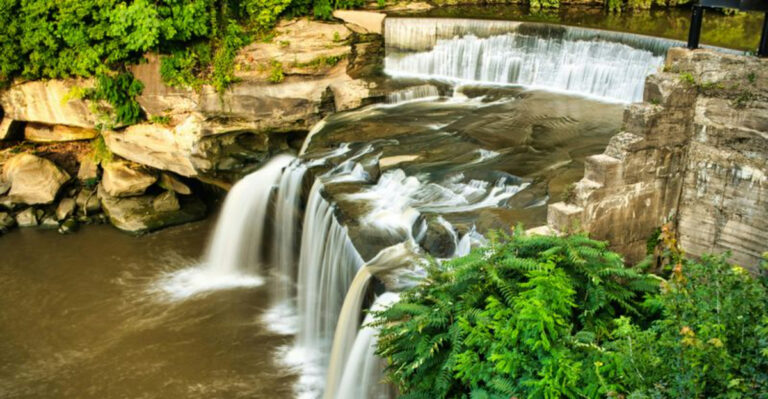 You Can Walk Right Up To These 9 Magnificent Ohio Waterfalls With Unreal Views