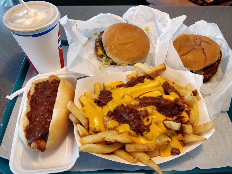 Route 66 Polk-A-Dot Drive In (Braidwood)