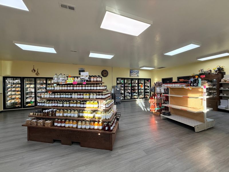 Clean Lines, Orderly Shelves, and a Bakery That Runs With Purpose