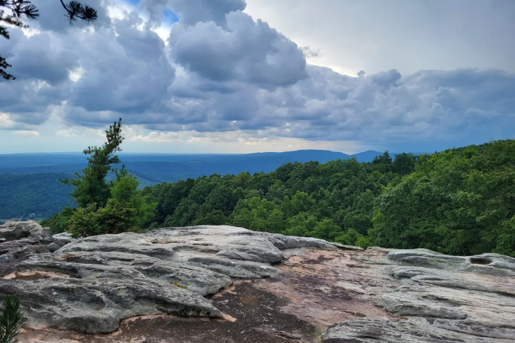 10 Secret Mountain Views in Tennessee That Will Take Your Breath Away