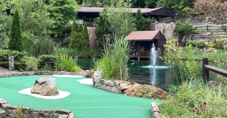 11 Mini Golf Courses In Pennsylvania Perfect For Friendly Summer Competition