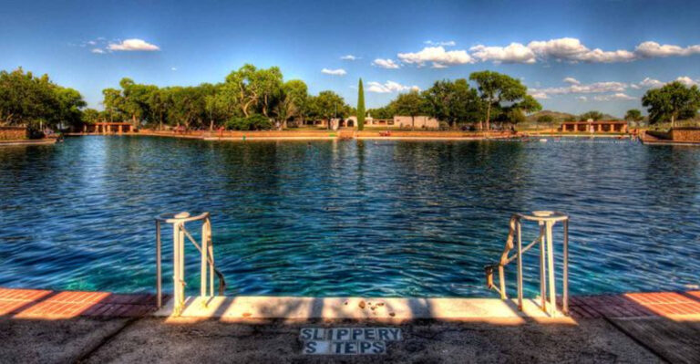 11 Must-See Stops for an Unforgettable West Texas Road Trip