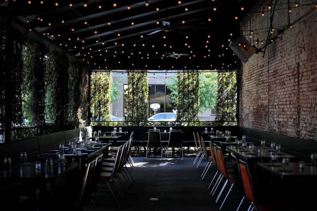 12 Tennessee Restaurants Locals Keep Telling Everyone About