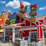 12 Tennessee Restaurants So Fun and Wacky, You'll Want to Plan a Trip Around Them