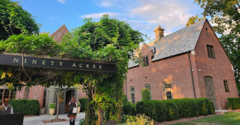 12 Incredible New Jersey Restaurants Hiding In The Suburbs