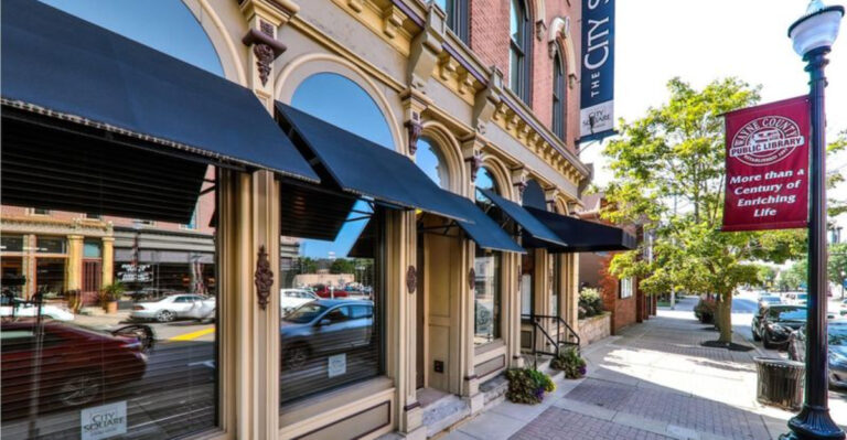 12 Rural Ohio Steakhouses So Good They’re Worth Booking Ahead