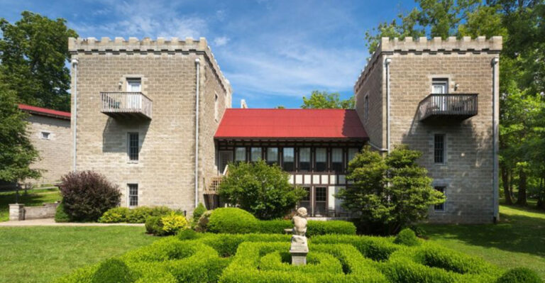 13 Ohio Landmarks Where Fairytale Architecture Meets Fascinating History