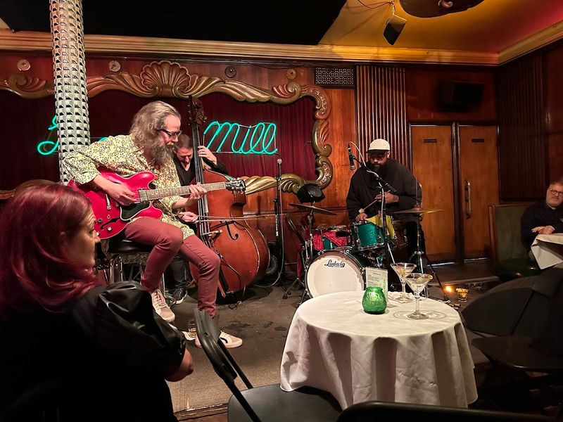 When the Green Mill Is at Its Best When the Green Mill Is at Its Best