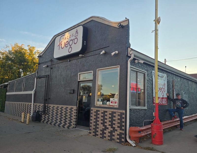 Tacos Fuego (Pueblo)