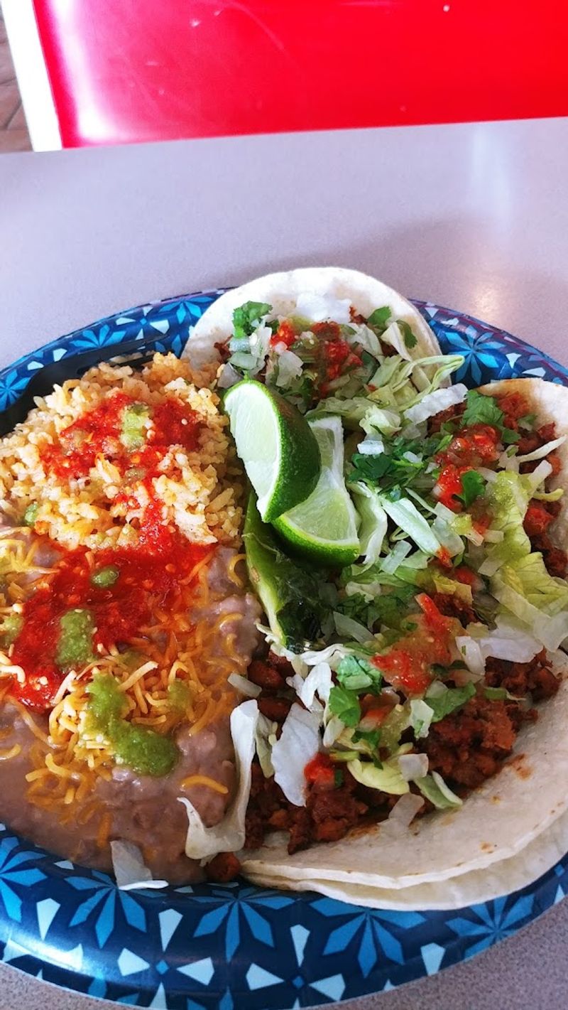 Fresh Salsa, Warm Tortillas, and the Details That Carry the Meal