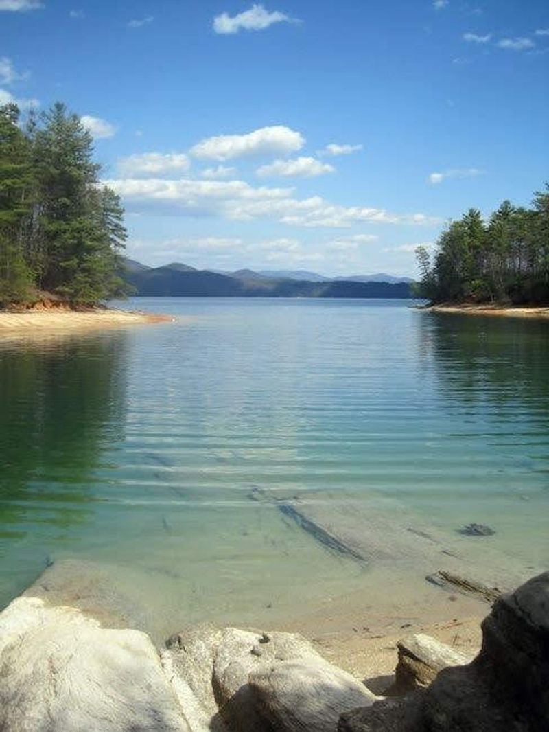 Lake Jocassee