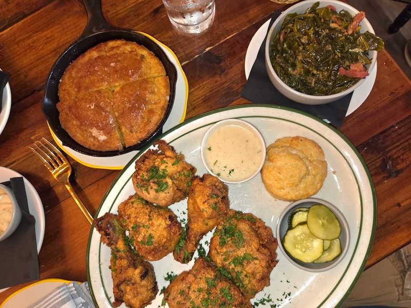 Hominy Southern Kitchen (El Jebel)