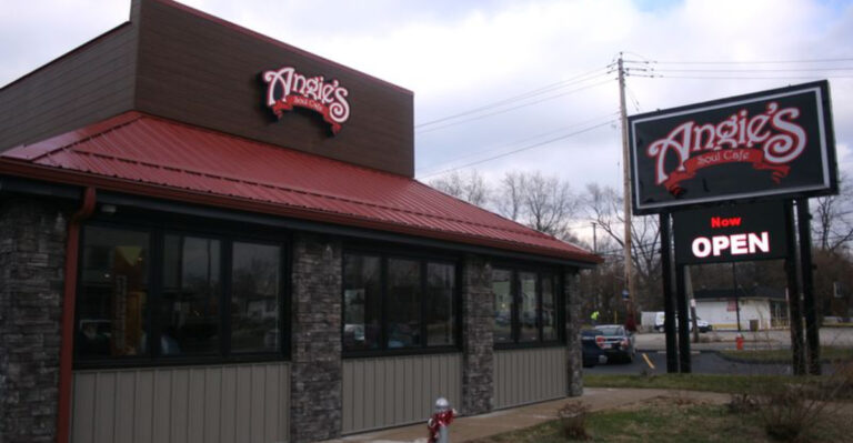 8 Down-Home Fried Chicken Spots That Are Worth The Drive From Anywhere In Ohio