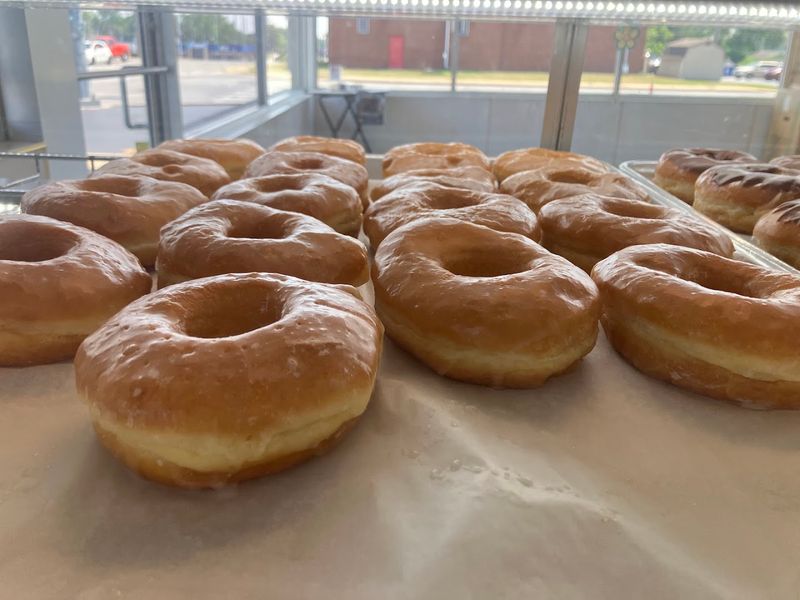 Tom’s Donuts (Fort Wayne)