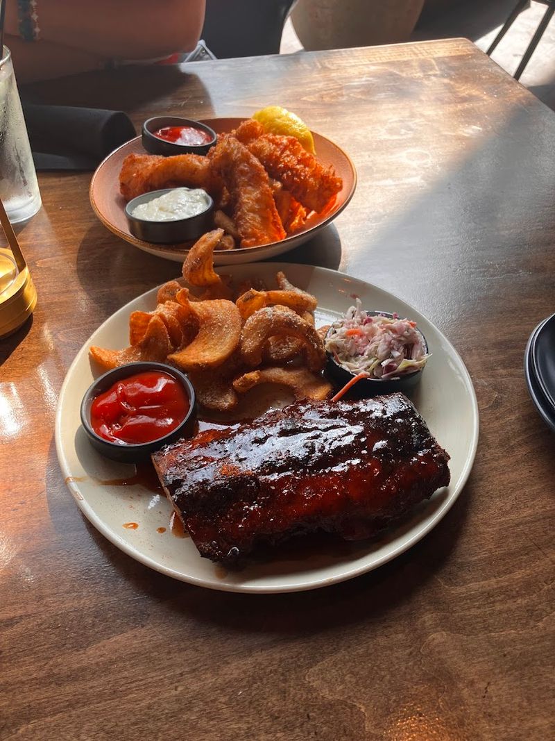 American Cuisine with Southern Touches American Cuisine with Southern Touches