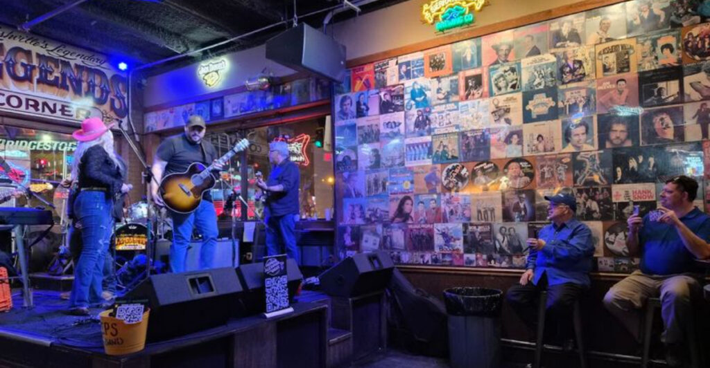 9 Classic Tennessee Honky Tonks Every True Country Music Fan Should Visit