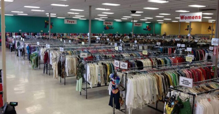 9 Enormous Texas Thrift Stores Packed With Finds Worth Digging For