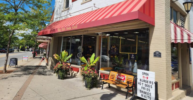 9 Ohio Refreshment Stops Serving The Perfect Summer Lemonade