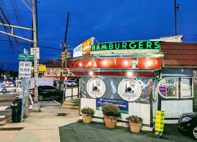 A 1939 World’s Fair Relic Still Sizzling on Tonnele Avenue A 1939 World’s Fair Relic Still Sizzling on Tonnele Avenue
