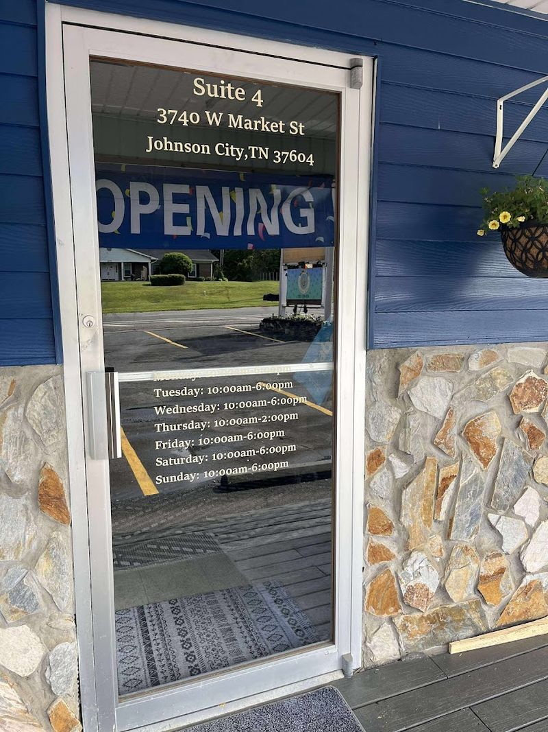 A Fun Stop for Anyone Who Loves the Thrill of a Deal