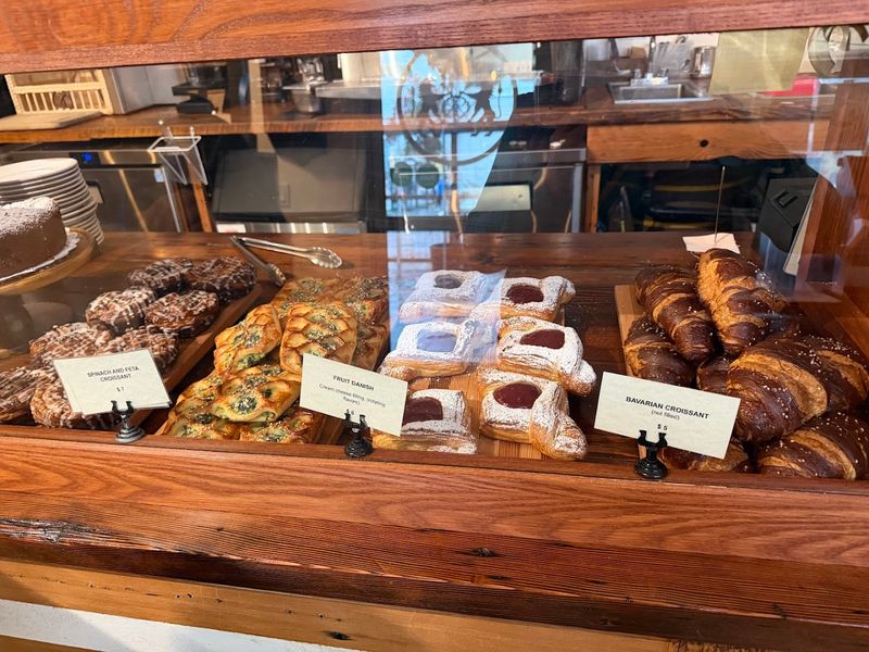 A German bakery identity you can taste in every case A German bakery identity you can taste in every case