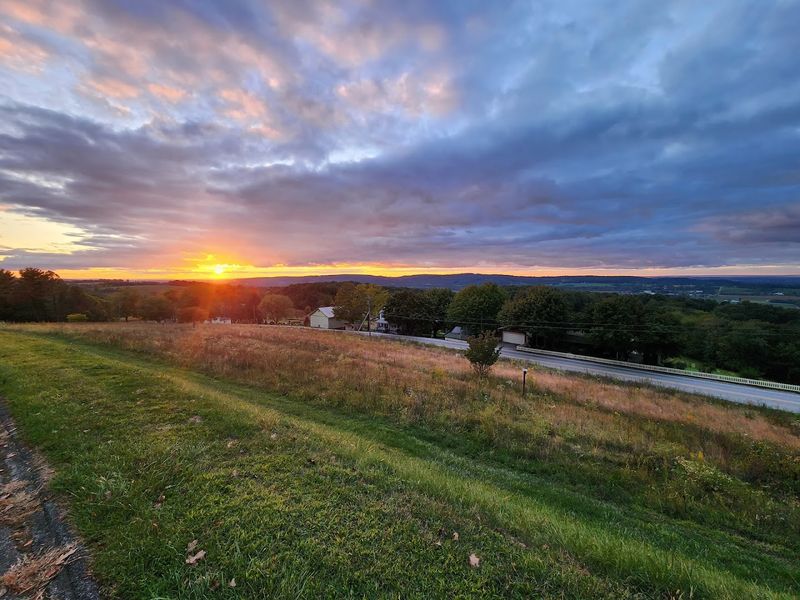 A Hilltop View That Resets Your Mood