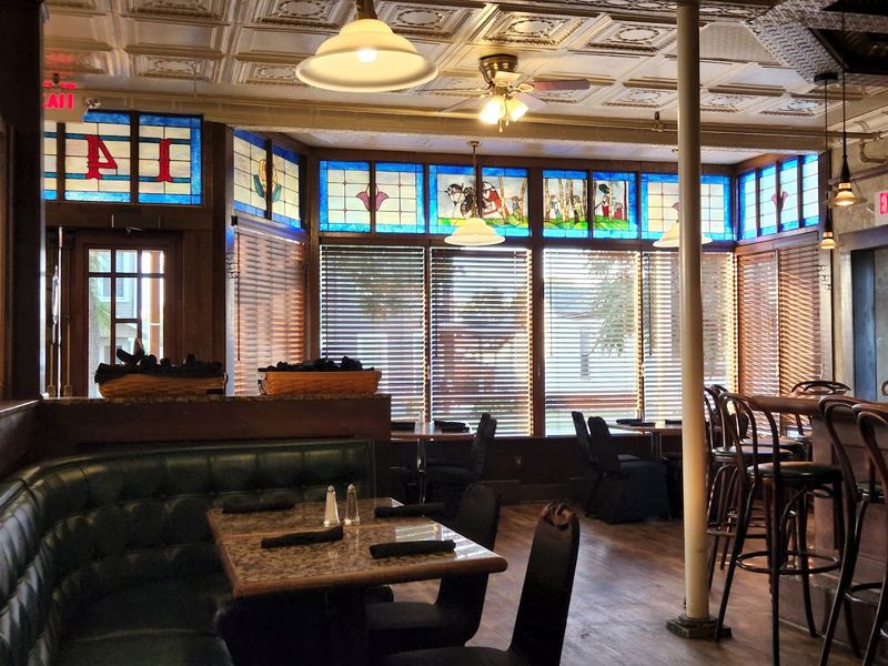 A Historic Dayton Setting Full Of Character A Historic Dayton Setting Full Of Character