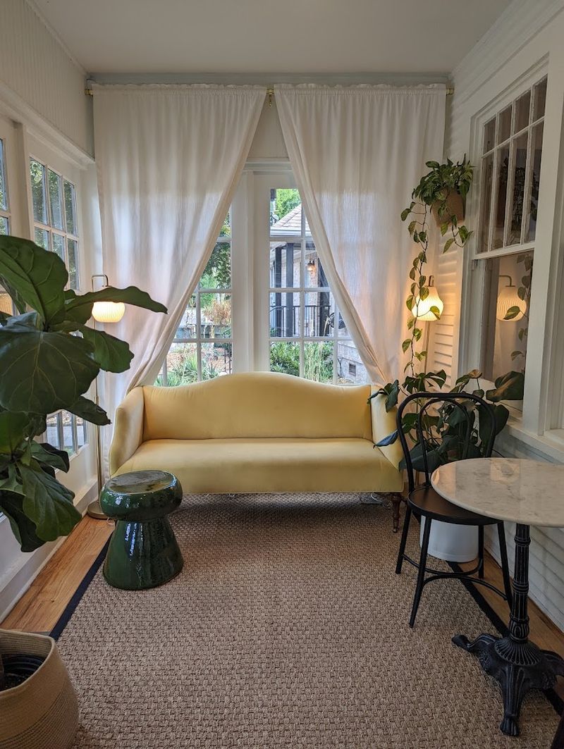 A Perfect Stop For Slow Afternoons In Chattanooga A Perfect Stop For Slow Afternoons In Chattanooga