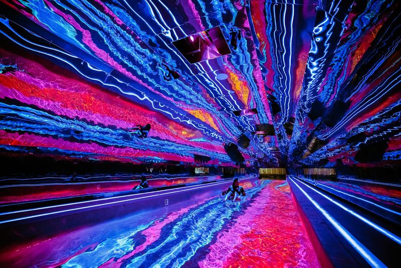 A Tennessee Lazy River With A Dazzling Twist A Tennessee Lazy River With A Dazzling Twist