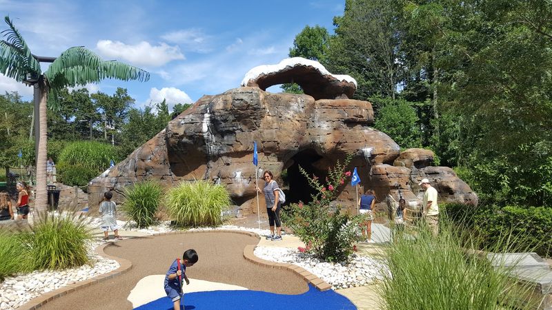 A West Orange mini golf course that feels like a safari