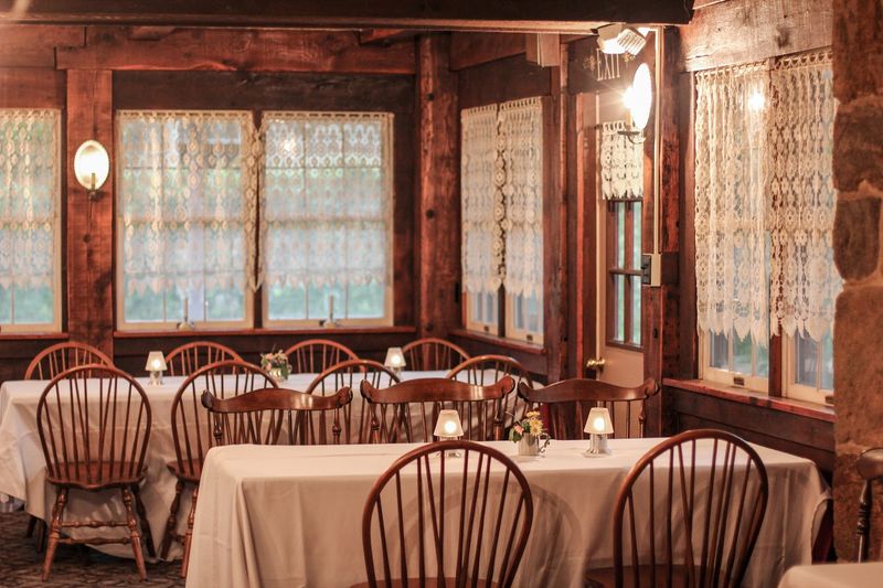 A breakfast destination hidden inside a historic inn A breakfast destination hidden inside a historic inn