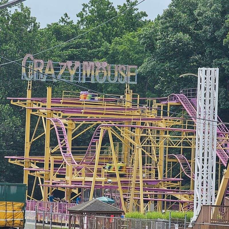 A classic amusement park with more than 30 rides A classic amusement park with more than 30 rides