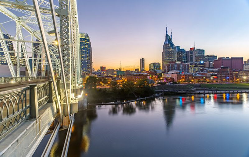 John Seigenthaler Pedestrian Bridge