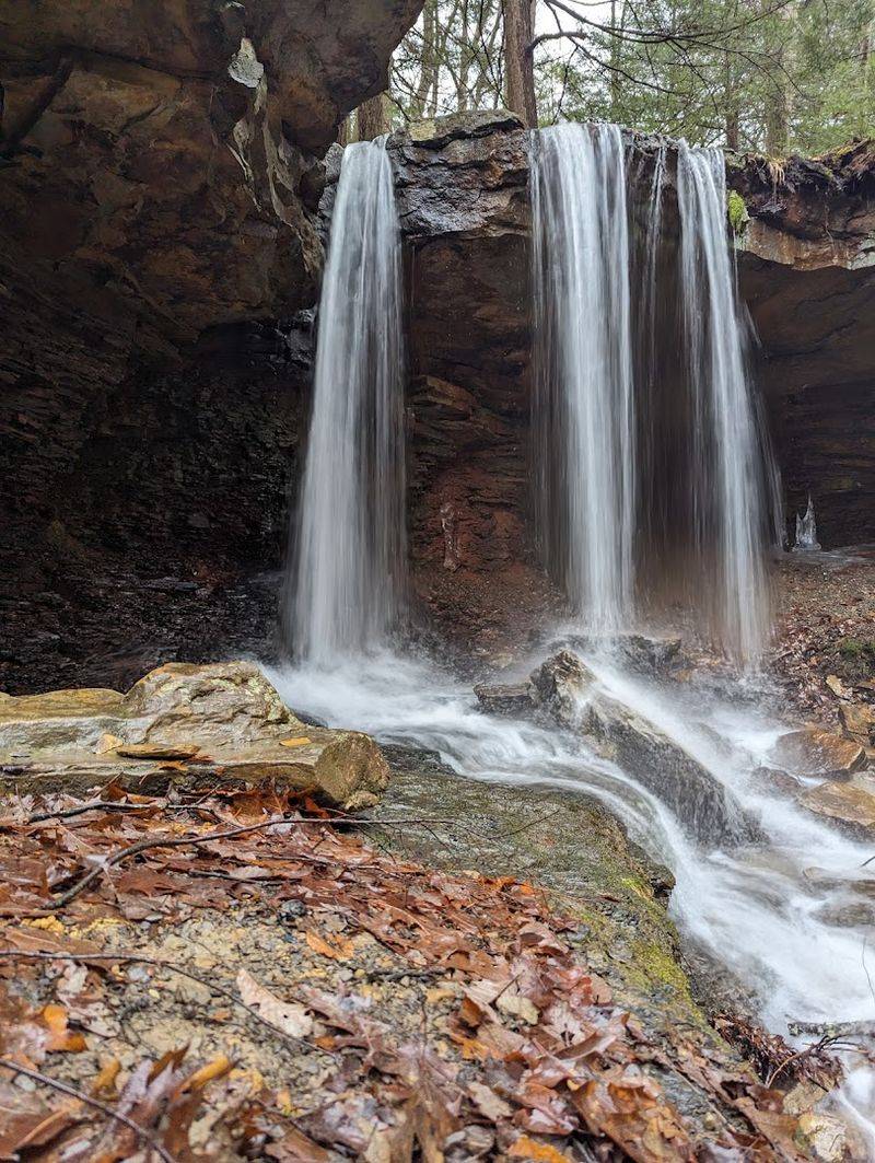 Adams Falls - Linn Run State Park, Westmoreland County Adams Falls - Linn Run State Park, Westmoreland County