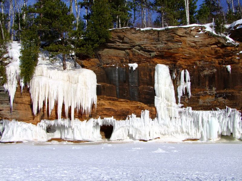Apostle Islands National Lakeshore Mainland Sea Caves (Bayfield)