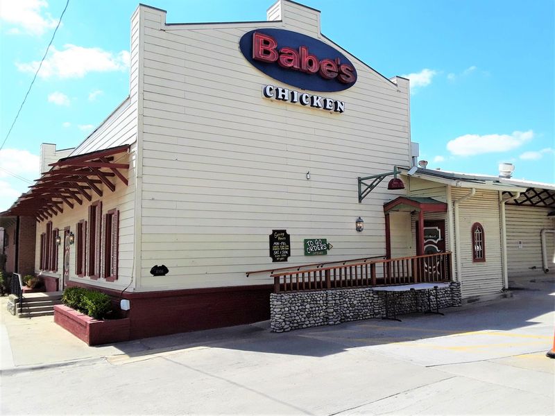 Babe's Chicken Dinner House (Carrollton) Babe's Chicken Dinner House (Carrollton)