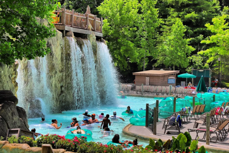 Beat the Tennessee Heat at These 10 Incredible Outdoor Water Parks the Whole Family Will Love