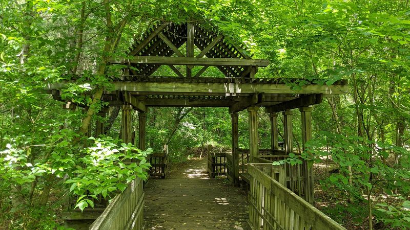 Beaver Lake Bird Sanctuary