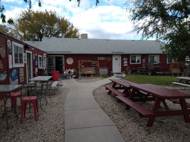 Beer Bar And Outdoor Seating For Every Vibe Beer Bar And Outdoor Seating For Every Vibe