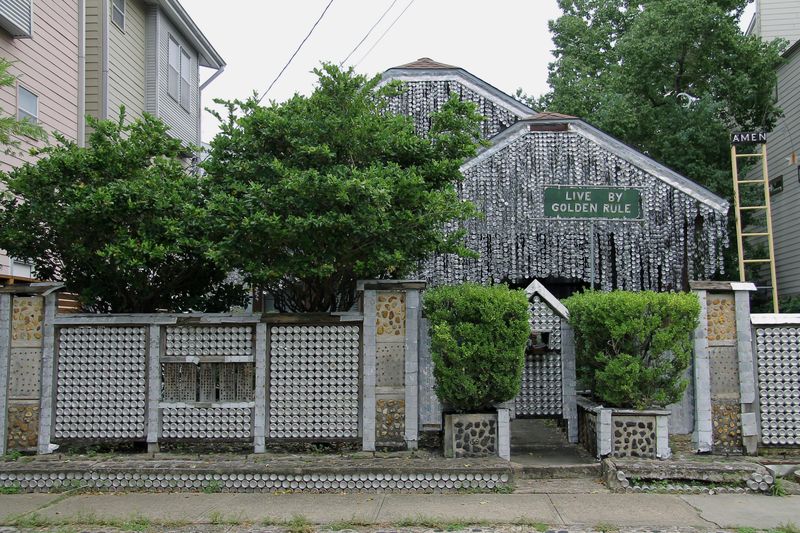Beer Can House (Houston) Beer Can House (Houston)